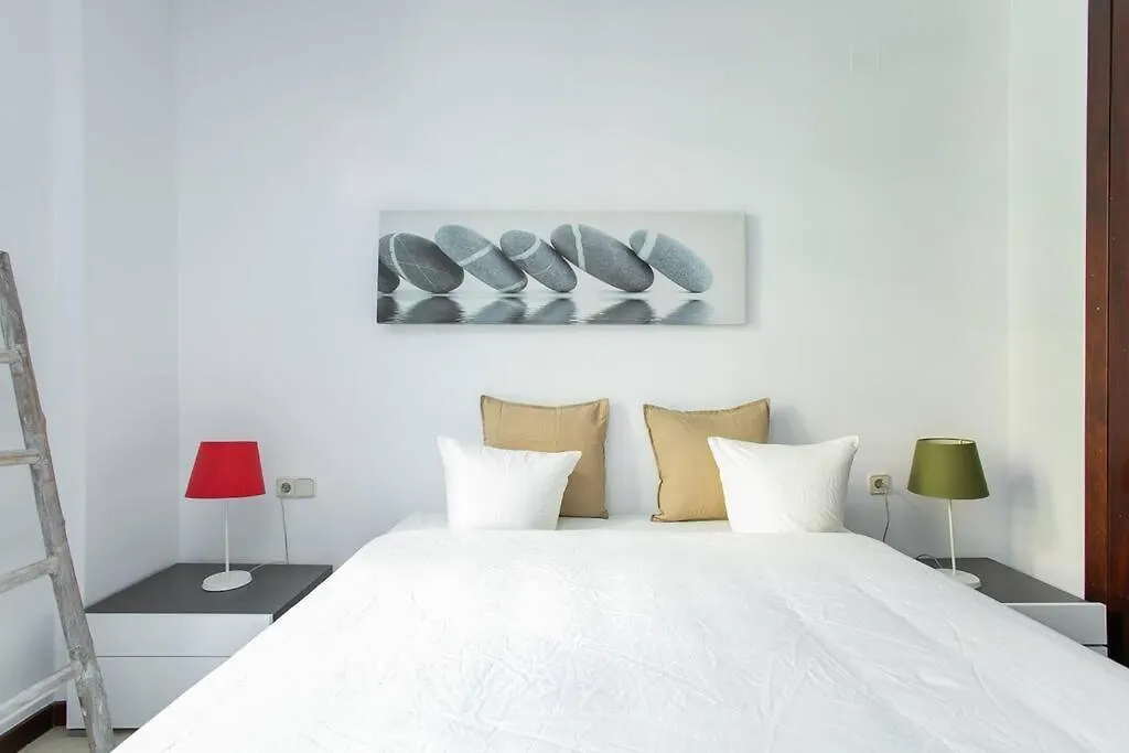 Canela Homes Barcelona Monumental 0*,  Spanien